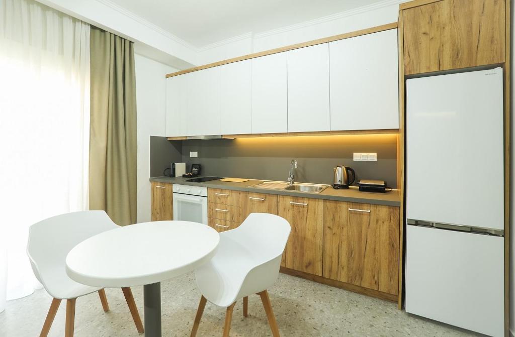 The 203 Apartment *